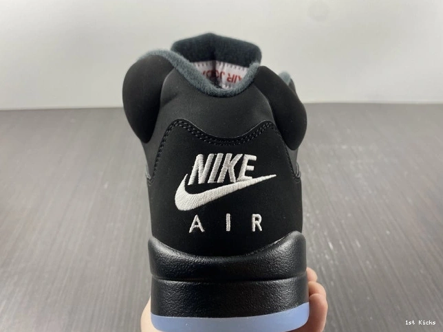Metallic Jordan 5 (2016) Black Retro 845035-003 0809